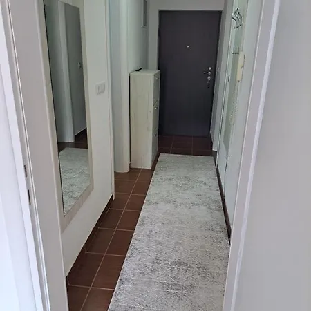 Stan Na Dan - Apartman 아파트 *